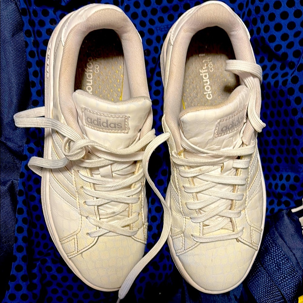 Adidas Cloudfoam Cream Sneakers